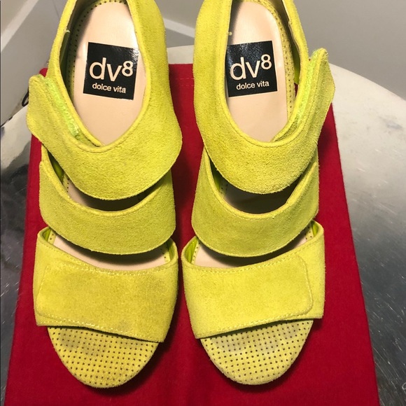 Dolce Vita wedges - Picture 5 of 6